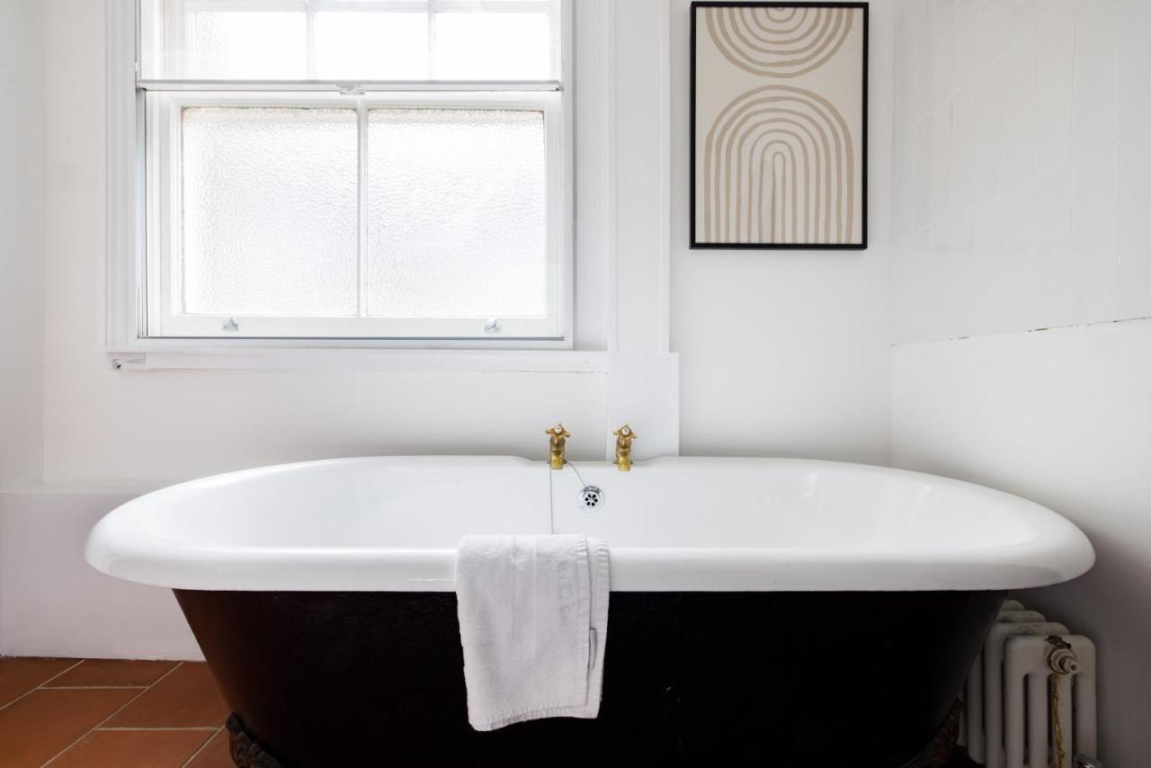 The London Bridge Escape - Stylish 2Bdr House In The Heart Of London Londres Exterior foto
